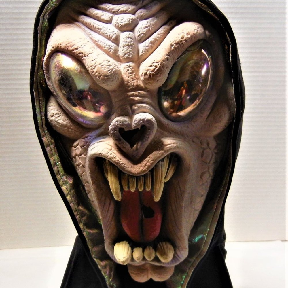 HALLOWEEN RUBBER VAMPIRE ALIEN HOODED MASK